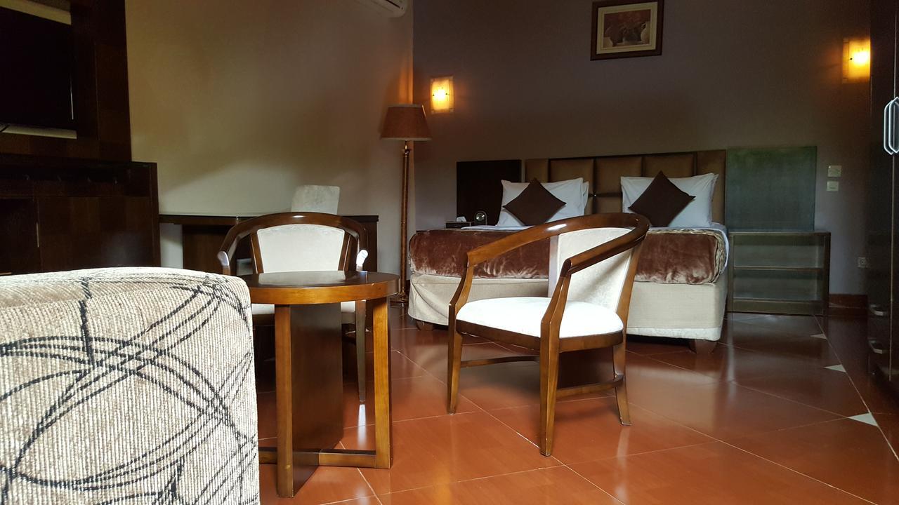 The Big 5 Hotel, Lodge & Camp Lubumbashi Dış mekan fotoğraf